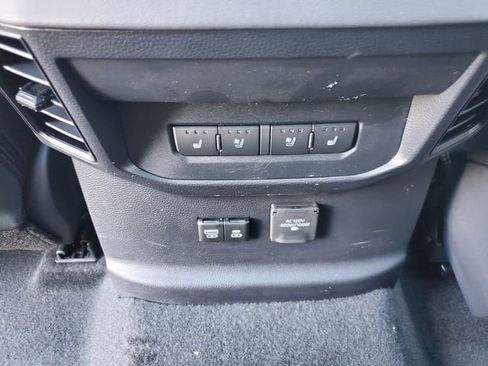 New 2026 Toyota Tundra Platinum AWD/4WD image 12