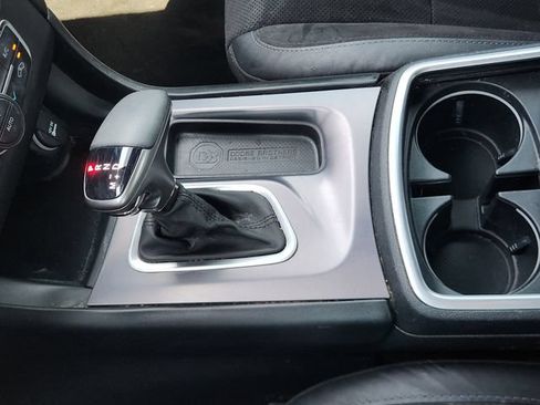 Used 2019 Dodge Charger R/T w/ Plus Group RWD image 21