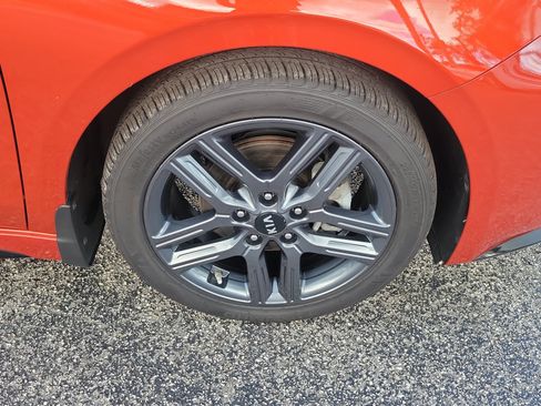 Used 2020 Kia Forte GT-Line w/ GT-Line Premium Package FWD image 40
