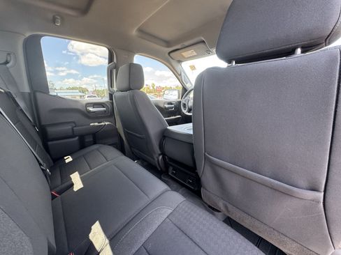 Used 2023 Chevrolet Silverado 1500 Custom RWD image 26