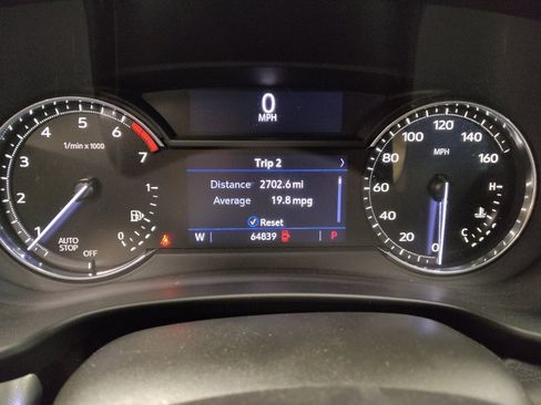 Used 2019 Cadillac XT4 Premium Luxury image 23