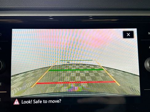 Used 2022 Volkswagen Atlas Cross Sport SEL Premium R-Line image 17