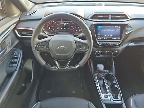Certified 2023 Chevrolet TrailBlazer RS w/ Convenience Package image 20