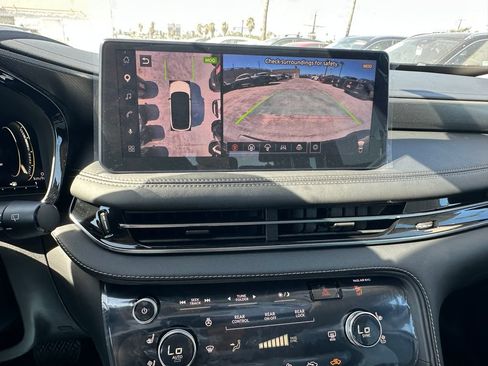 New 2027 INFINITI QX60 Luxe w/ Cargo Package FWD image 26