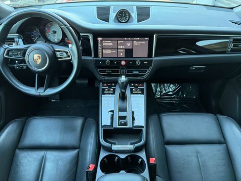 Certified 2024 Porsche Macan S w/ Premium Plus Package AWD/4WD image 7