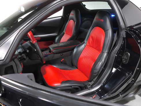 Used 2002 Chevrolet Corvette Z06 w/ Memory Pkg image 71