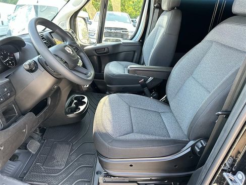 New 2026 RAM ProMaster 2500 w/ Convenience Group image 12