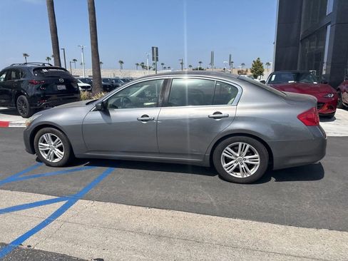 Used 2012 INFINITI G25 Journey RWD image 9