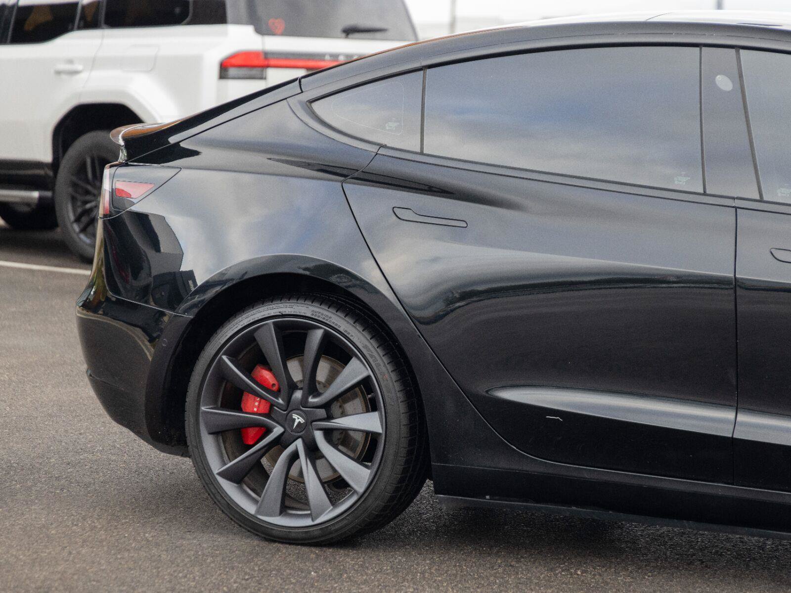 Used 2020 Tesla Model 3 Performance AWD/4WD image 10