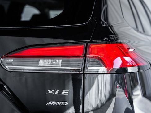 New 2026 Toyota Corolla Cross XLE image 5