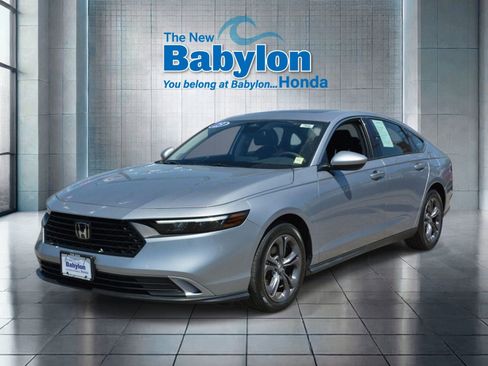 Used 2023 Honda Accord EX image 1