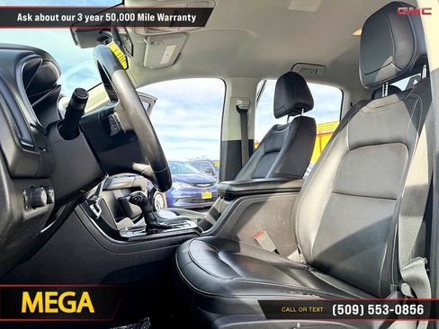 Used 2017 GMC Canyon SLT w/ Driver Alert Package image 15