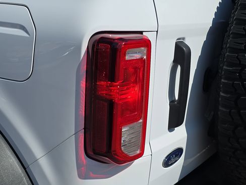 Used 2022 Ford Bronco 2-Door image 33