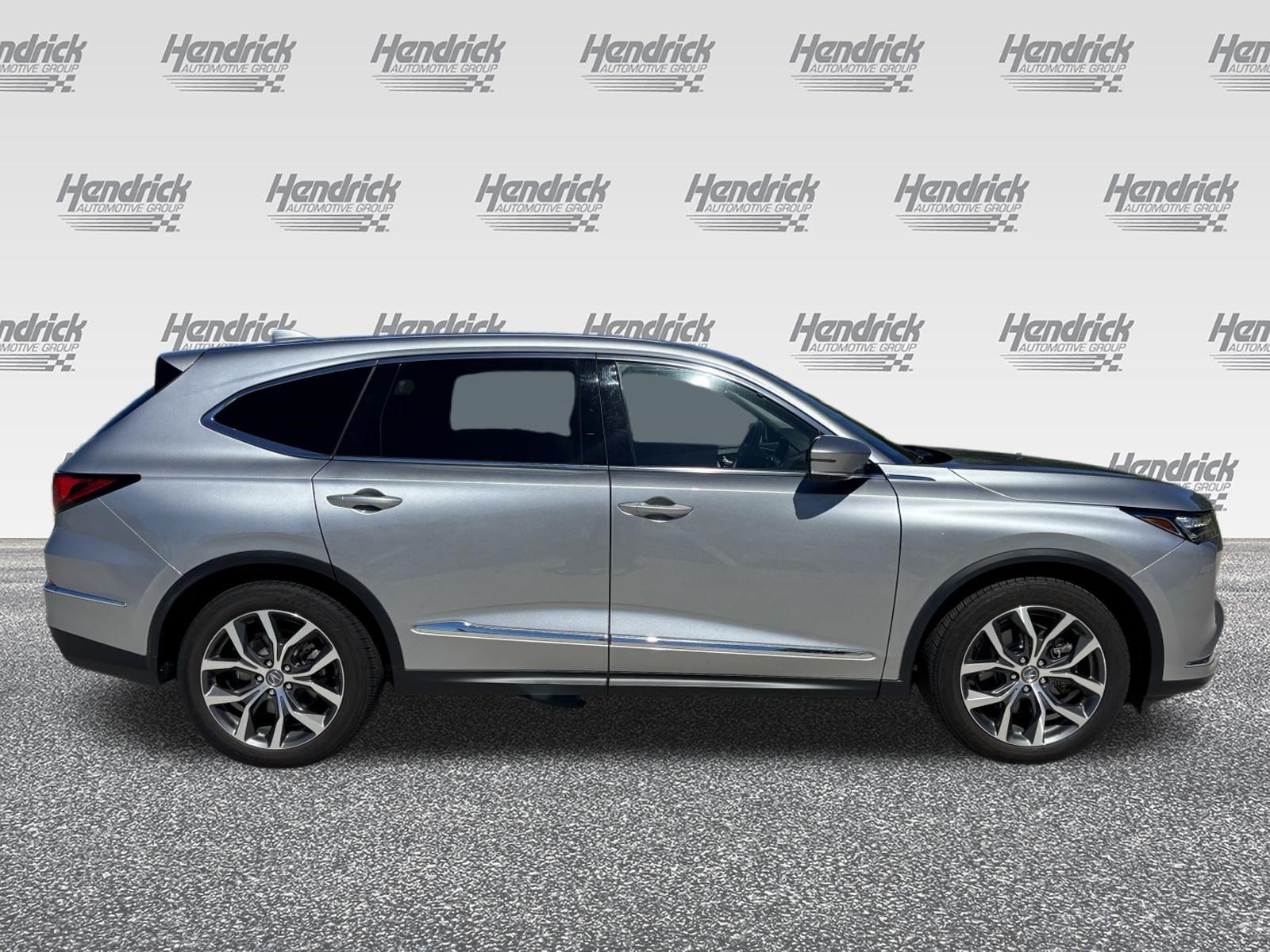 Used 2024 Acura MDX w/ Technology Package FWD image 11