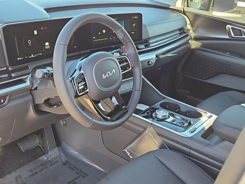 New 2026 Kia Carnival SX Prestige image 17