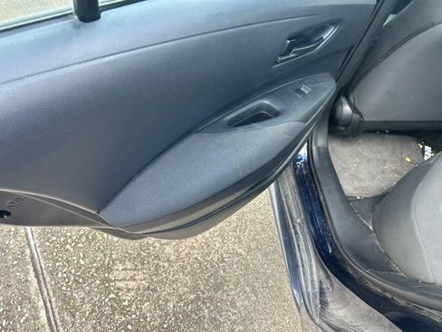 Used 2023 Toyota Corolla LE FWD image 17