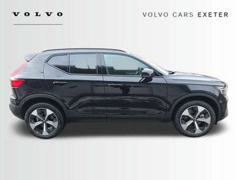 New 2026 Volvo XC40 B5 Plus w/ Protection Package Premier AWD/4WD image 8