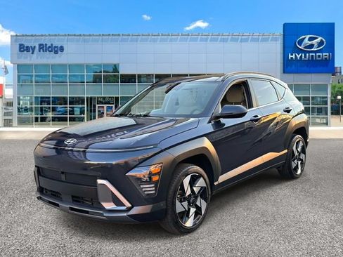 Used 2024 Hyundai Kona Limited AWD/4WD image 10