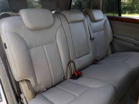 Used 2009 Mercedes-Benz GL 450 4MATIC image 12