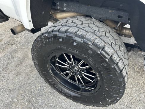 Used 2016 GMC Canyon SLT w/ Driver Alert Package image 12