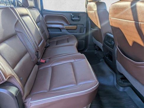 Used 2016 Chevrolet Silverado 2500 High Country w/ Duramax Plus Package image 20