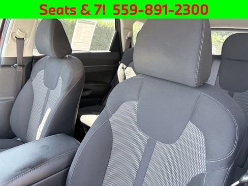 Certified 2024 Kia Sorento LX FWD image 10