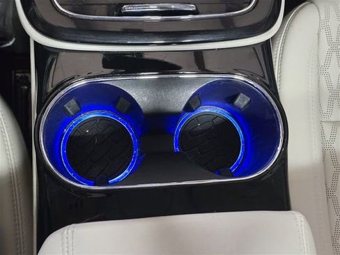 Used 2022 Lincoln Nautilus Black Label image 17