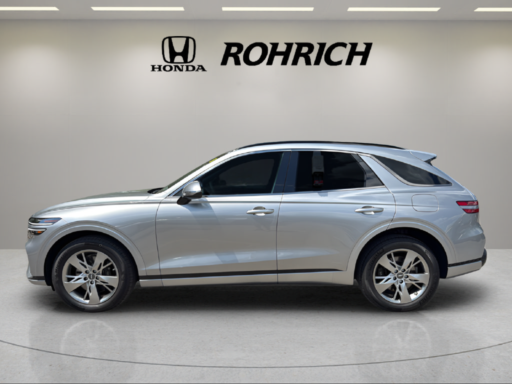 Used 2025 Genesis GV70 3.5T Sport AWD/4WD image 9