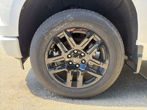 New 2026 Chevrolet Silverado 1500 RST w/ Safety Package AWD/4WD image 25