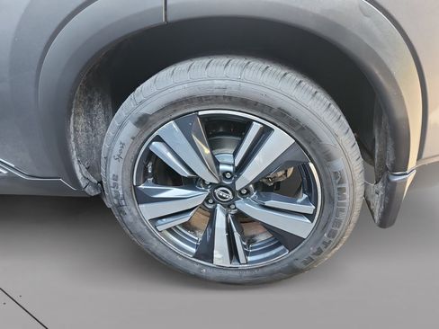 Used 2023 Nissan Rogue SL FWD image 14