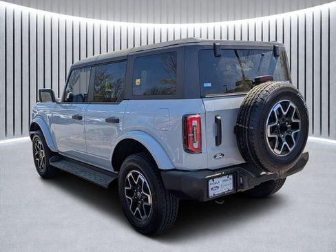 New 2026 Ford Bronco Outer Banks AWD/4WD image 6