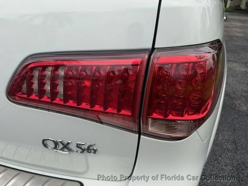 Used 2013 INFINITI QX56 2WD w/ Deluxe Touring Pkg image 32