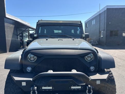 Used 2014 Jeep Wrangler Unlimited Sport w/ Quick Order Package 24S AWD/4WD image 21