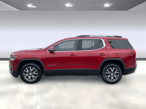 Certified 2023 GMC Acadia SLT image 2