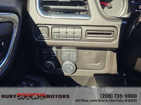 Used 2021 Chevrolet Tahoe Z71 AWD/4WD image 13