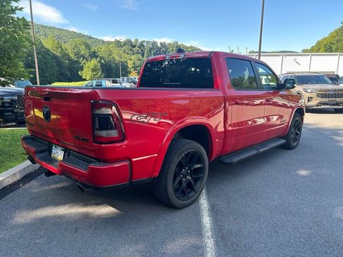 Used 2022 RAM 1500 Laramie AWD/4WD image 7