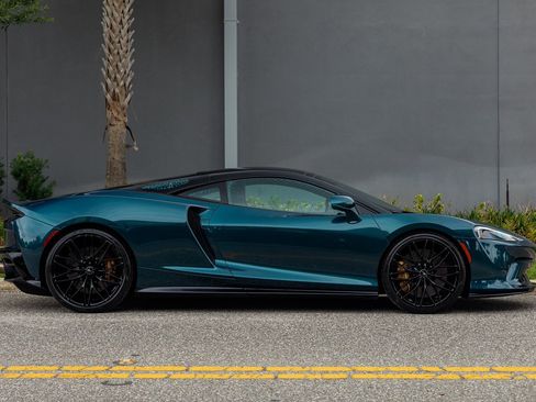 Used 2023 McLaren GT RWD image 6
