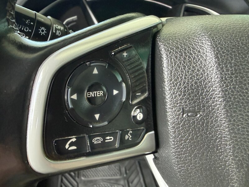 Used 2017 Honda Civic EX-L image 18