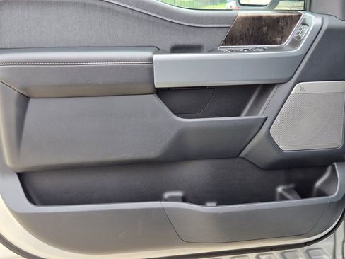 Used 2023 Ford F150 Lariat w/ Equipment Group 502A High AWD/4WD image 11