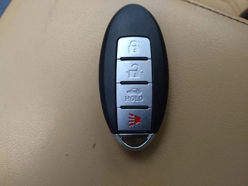 Used 2024 Nissan Sentra SV w/ SV Premium Package FWD image 32