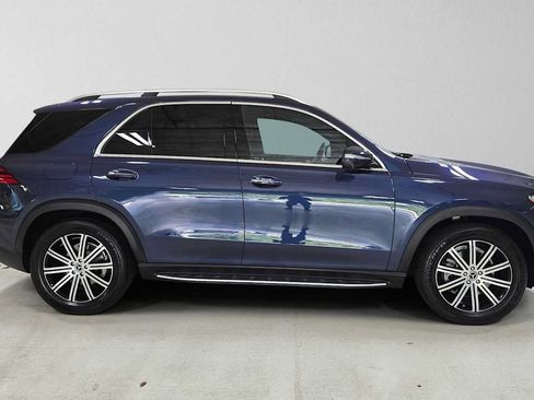 Used 2025 Mercedes-Benz GLE 350 4MATIC image 3