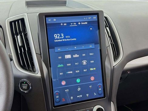 Used 2024 Ford Edge SEL w/ Convenience Package image 31