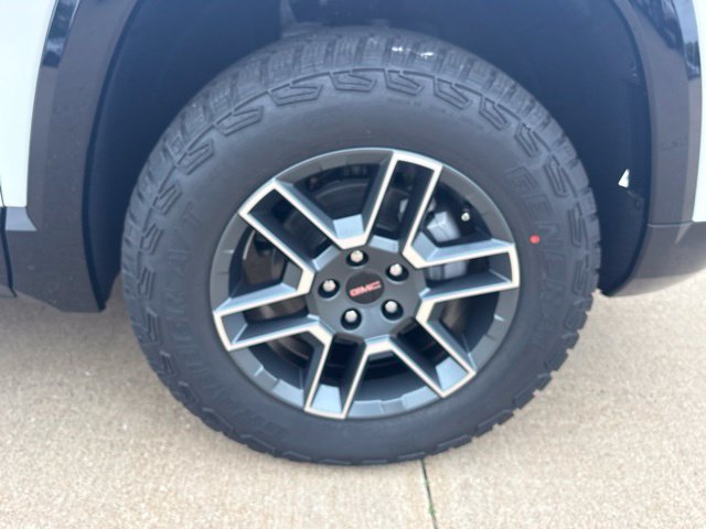 New 2027 GMC Terrain AT4 w/ Convenience Package III AWD/4WD image 49