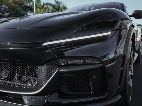 Certified 2024 Ferrari Purosangue Base image 11