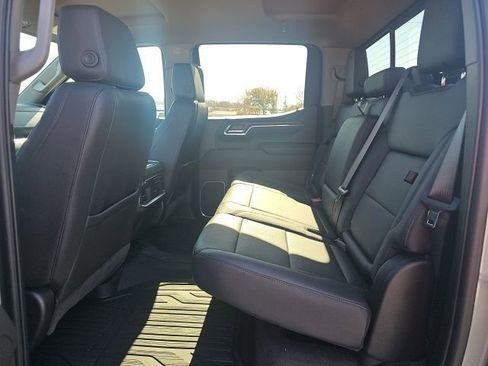 New 2026 GMC Sierra 1500 SLT w/ SLT Premium Package image 28