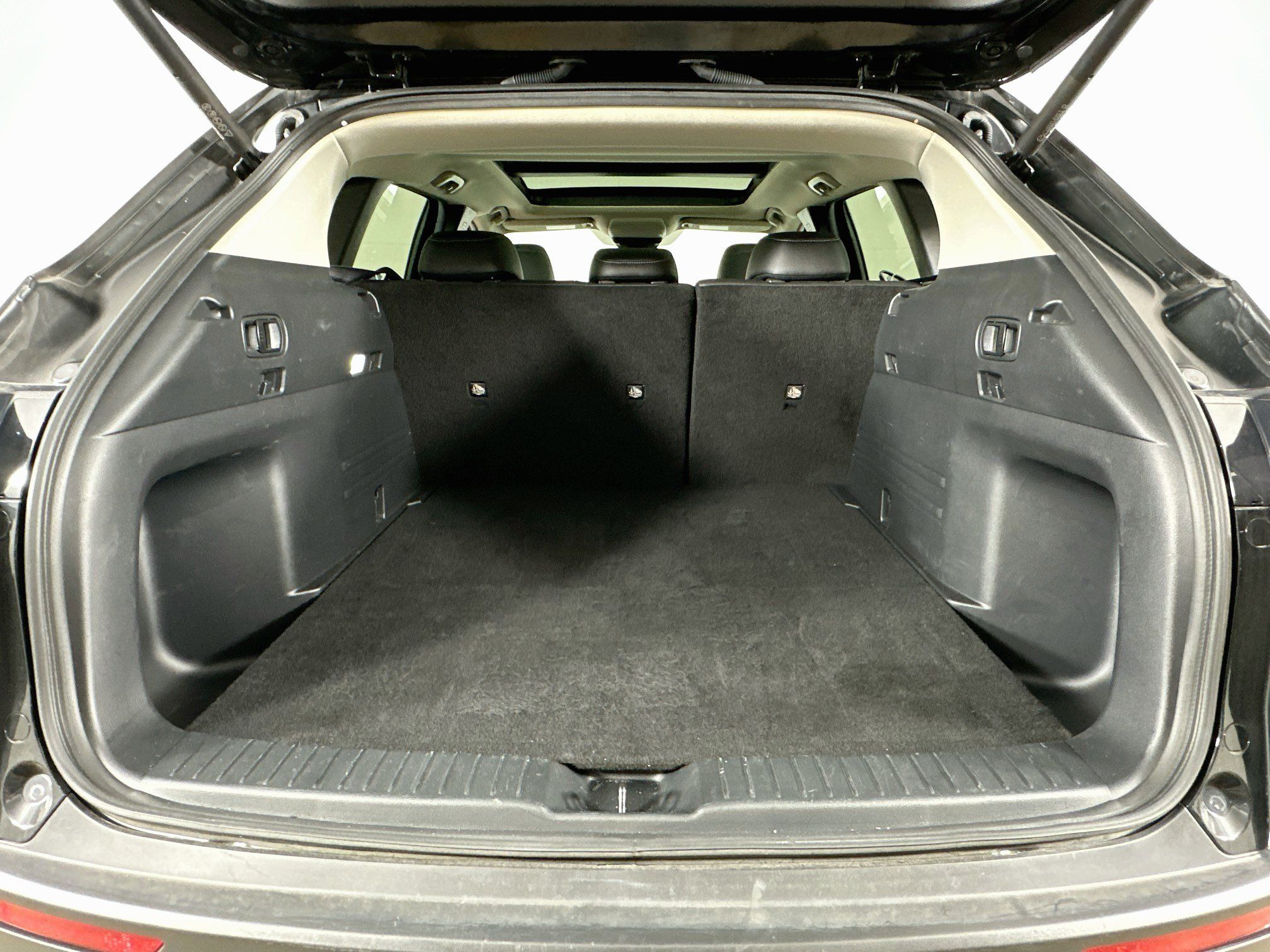 Used 2026 MAZDA CX-50 AWD 2.5 S w/ Preferred Pkg image 28
