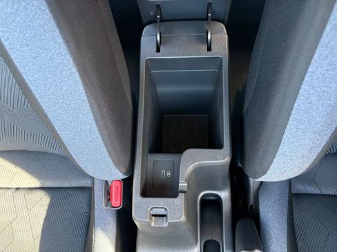 New 2025 Nissan Versa SV w/ Trunk Package image 19