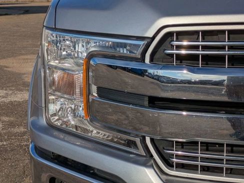Used 2020 Ford F150 Lariat image 10