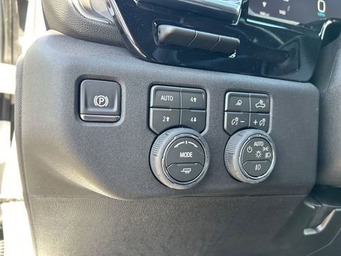 New 2026 Chevrolet Silverado 3500 High Country w/ High Country Premium Package AWD/4WD image 21