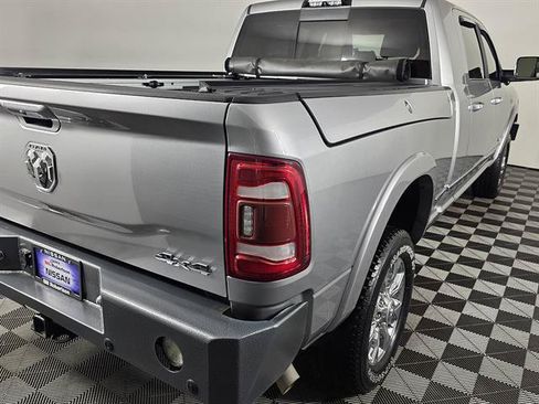 Used 2019 RAM 2500 Limited AWD/4WD image 4